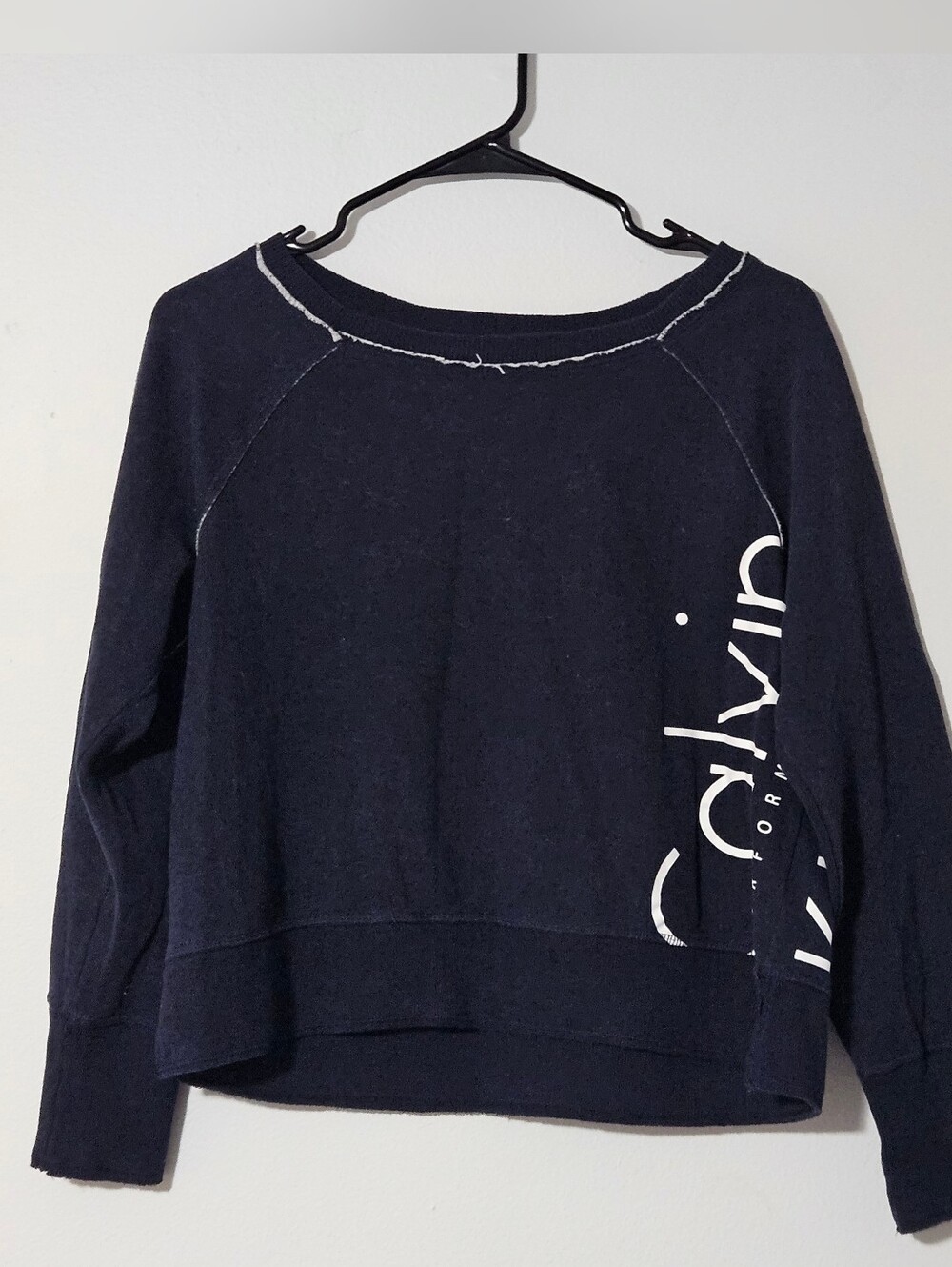 Calvin Klein Women's Navy Logo Sweatshirt Size M